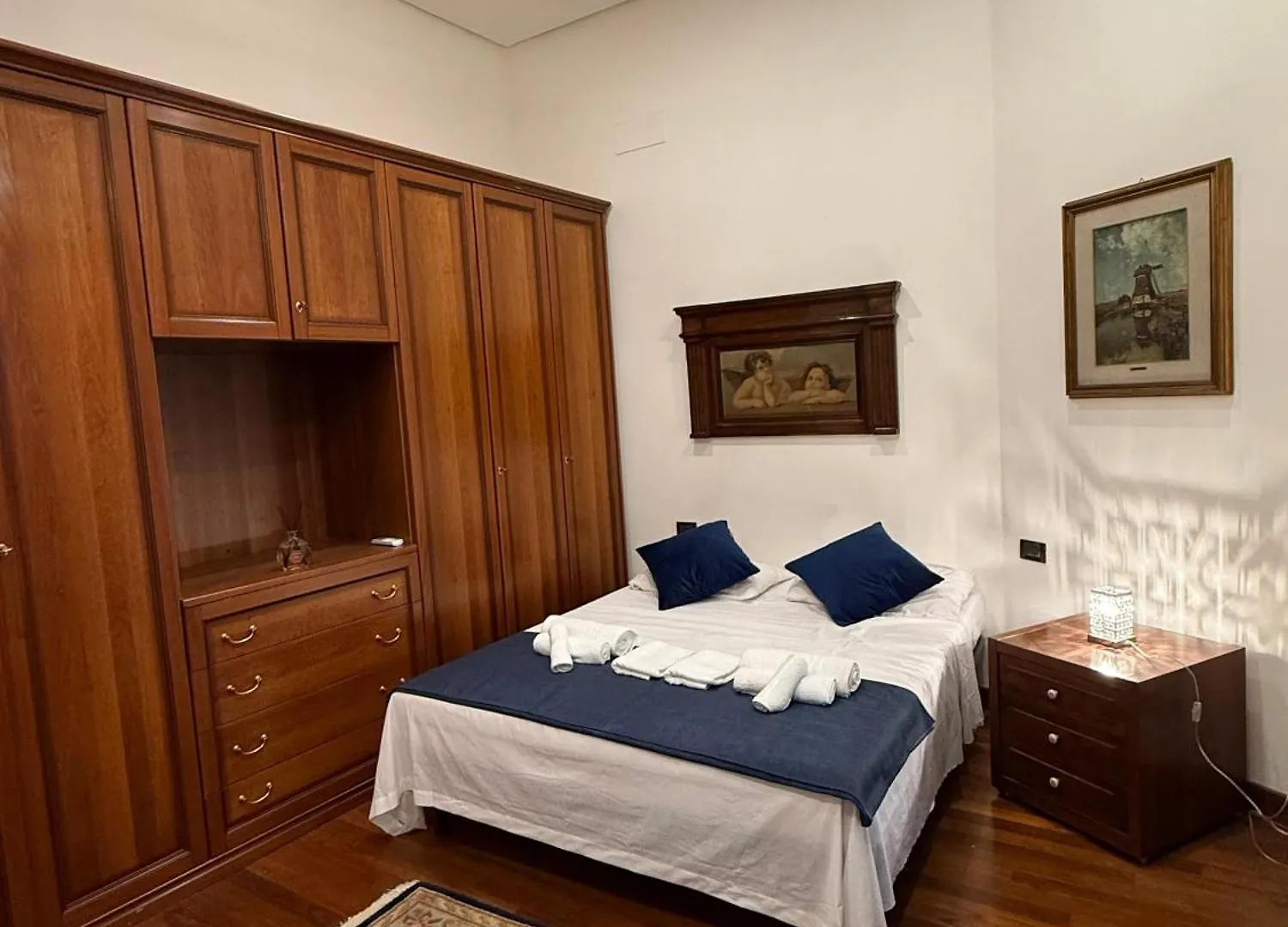 Luxury Apartment In Villa Rome