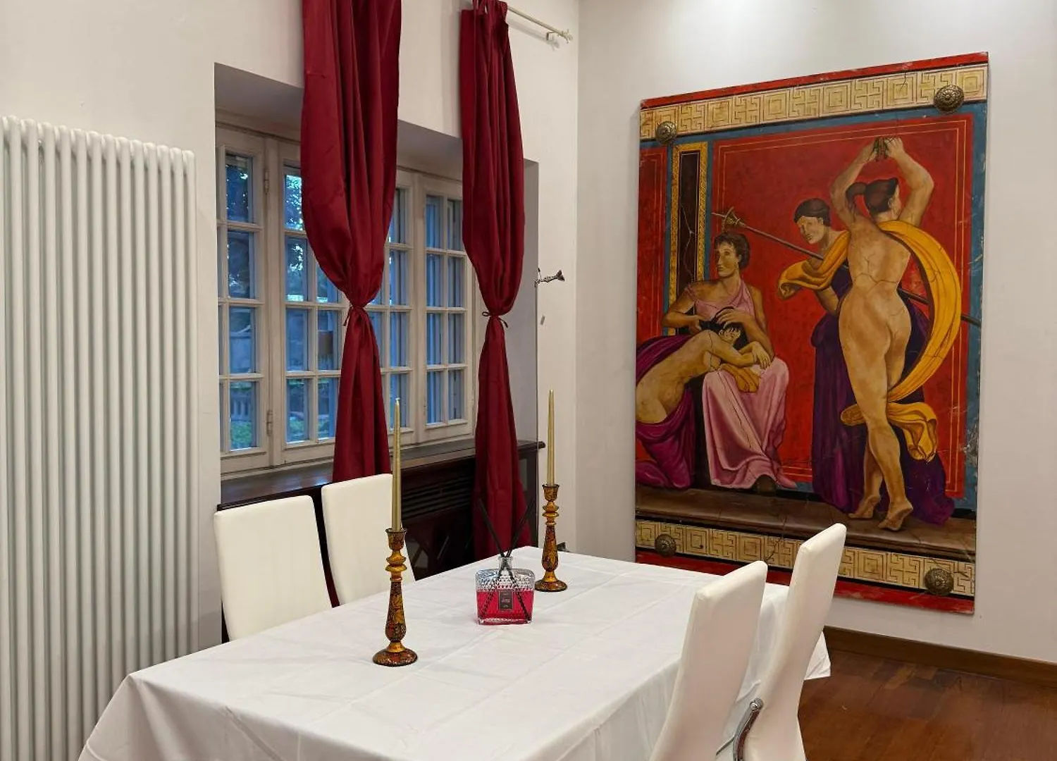 Luxury Apartment In Villa Rome