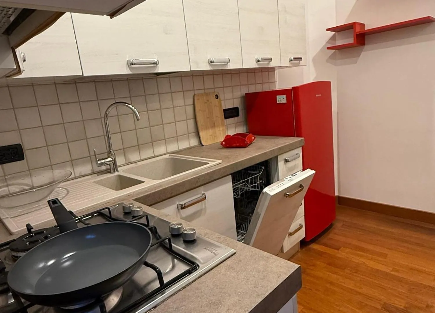 Luxury Apartment In Villa Rome